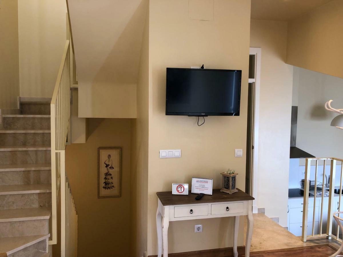 Life Apartments San Vicente إشبيلية المظهر الخارجي الصورة